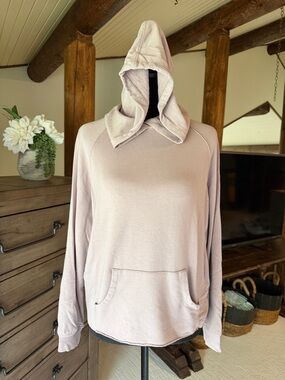 Light Mauve Women's Hooded Pullover Sweater